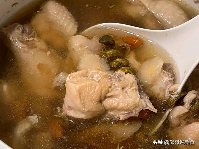 山药石斛花胶煲鸡 山药石斛花胶煲鸡汤的做法