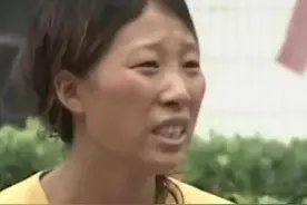 八岁男孩偷吃鸡爪被继母砍死，丈夫直言不要赔偿希望判她死刑图片