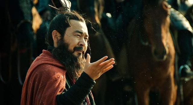 同样是《三国演义》，央视版和新版放在一起观看，可谓天差地别