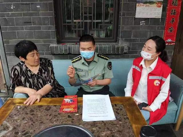 鎴愰兘甯傚畨寰疯閬擄細闈掓槬椋庡崕姝ｈ寕 姊︽兂鎵竼璧疯埅