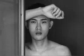 硬朗帅气小哥哥图片