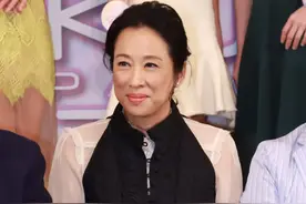 朱玲玲带丈夫和郭晶晶一家旅游，为何两嫁豪门和霍家关系依然很好图片