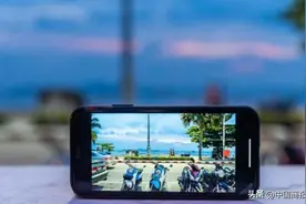 爱奇艺部分恢复投屏服务，被指“玩文字游戏”图片