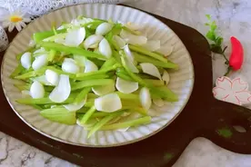 入秋后，养肺黄金期，建议多吃这五道菜，润肺去燥，顺利度秋图片