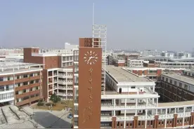 湖北很难进的3所中学，实力强学霸多，考上了读名校的希望大图片
