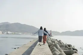 什么是真正的朋友？这是我见过最好的回答图片