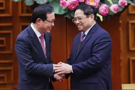 三星越南发布业绩增长报告后，越南总理会见CEO，望继续追加投资图片