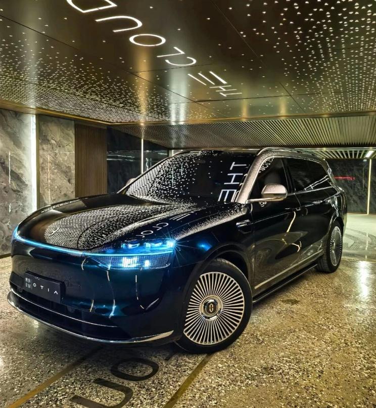 新一代理想L9官宣全线万价位(图8)