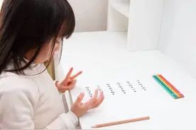 3-6岁数学启蒙，12种玩法扑克牌玩法，让孩子在玩中轻松搞定图片