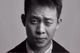 张译：小时候志向是播音员，7岁时贪玩救下全家人性命图片