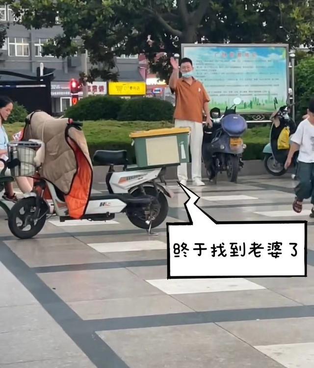 老公下夜班后，发现媳妇不在家，他的行为让人迷惑：男人都这样？