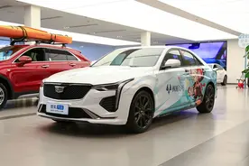 原厂痛车外观 凯迪拉克CT4/XT4原神限量版到店实拍图片