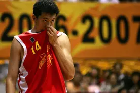CBA一共只有10位国内球员斩获过总决赛FMVP，看看他们都是谁？图片