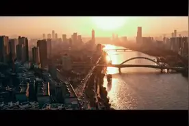 他，就在身边图片