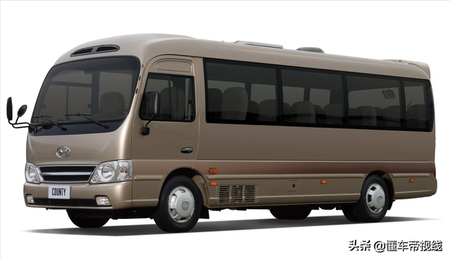 新车 | 丰田“考斯特”/宇通T7同级 17-23座 3.0T动力 曝红旗中巴谍照