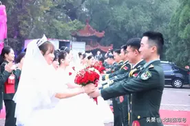 高甜撒糖！军营集体婚礼让这个国庆超浪漫图片