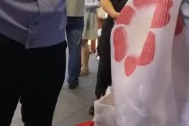女孩穿和服被警察带走，定性寻衅滋事，泱泱华夏容不下一件和服？图片