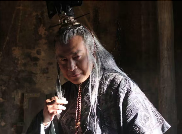 古代皇帝的安保工作，到底是怎么做的？如何确保身边侍卫的忠诚？