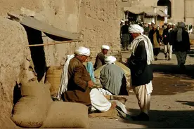 中国唯一与阿富汗接壤的县城，遍地金发碧眼的美女，你去过吗？图片