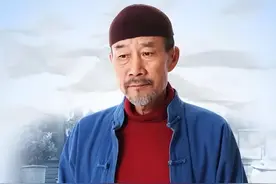 著名演员李雪健的书法作品，有独特的艺术美感，与众不同。图片