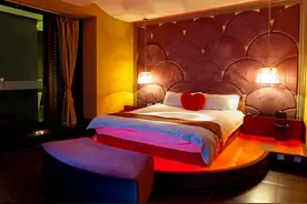 “非夫妻”住酒店，只登记女方身份证，被警察查到会有什么后果？图片