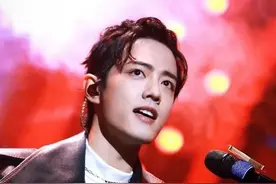 歌手肖战同样惊艳了时光图片