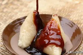 不会包粽子？用一个矿泉水瓶，1分钟包好，好看不漏米，适合新手图片