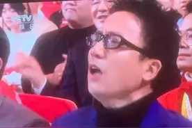 原唱只能坐台下!歌手不服学生疑惑网友炸锅,央视春晚节目组被喷!图片