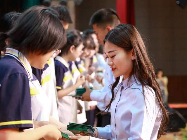 四川省民生研究会新媒体中心-官网