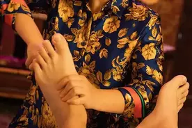 巨额亏损、批量关门！20万家足疗按摩，正在生死线挣扎图片