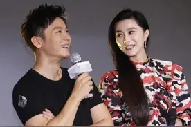 李晨与前小舅子范丞丞节目中相遇，范丞丞翻白眼，微表情出卖了他图片