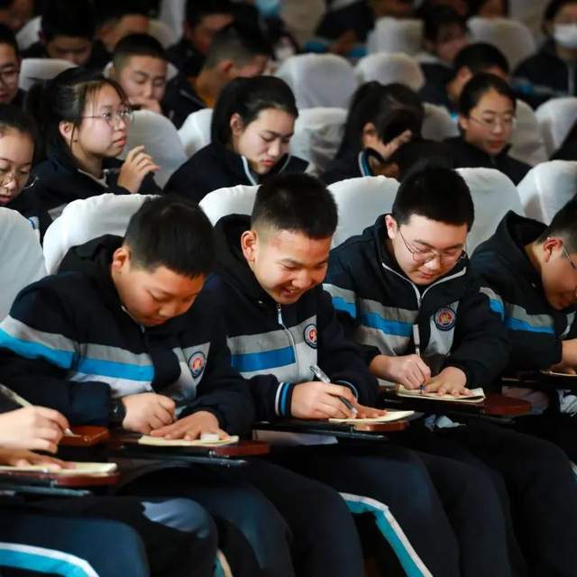 四川省民生研究会新媒体中心-官网