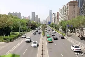 私家车一年跑多少公里不伤车，一起看维修师傅怎么说图片