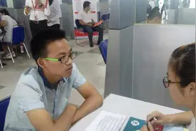 因当过学生会主席，毕业生自认优秀，HR的话却让他认清了现实图片