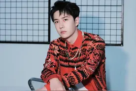 娱乐圈曝出大瓜，王一博与顶流女星关系暧昧，女方年纪大会照顾人图片