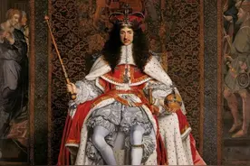 小偷锤扁重达5斤的纯金皇冠，被捕后，却被国王赦免，还获得封地图片