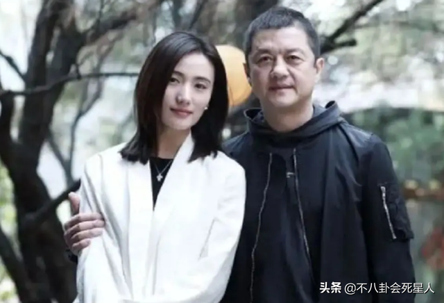 娱乐圈8大谜团,李亚鹏的女人缘,那英有没有说听刀郎的歌是农民