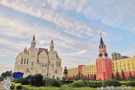 郑州西亚斯学院2022年在河南省分专业录取分数统计图片