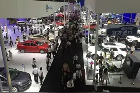 买车最好不买白色？学会一句“顺口溜”，就能选对颜色图片