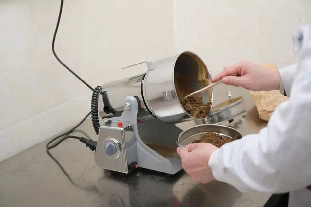 四川省民生研究会新媒体中心-官网