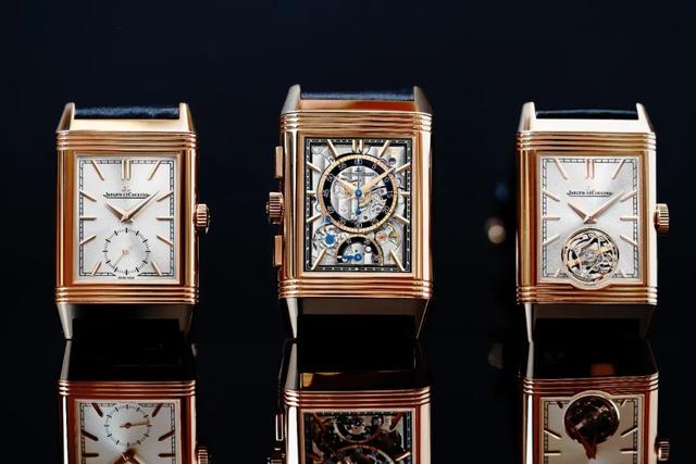 ���ҷ�ת��һ�ٷ���