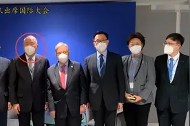 最刚的中国代表：要求美国记者用中文提问，怒斥美国只会空谈图片