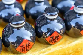 王瑢：说说吃醋图片