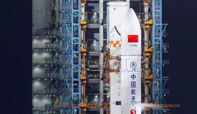 �������ã�ǧ����ٱ���ƫ�ˣ���Щ�ڿƼ����յ߸�����������