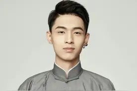 秦霄贤为什么叫老秦？图片