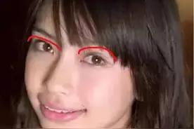 整容了却不承认，从大饼脸变成小V脸的这些女星，是当观众瞎吗？图片