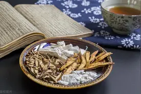 嘴里老发粘，食不知味，中医讲全是湿热惹的祸图片