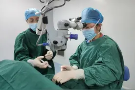 报考警校什么时候做近视手术图片