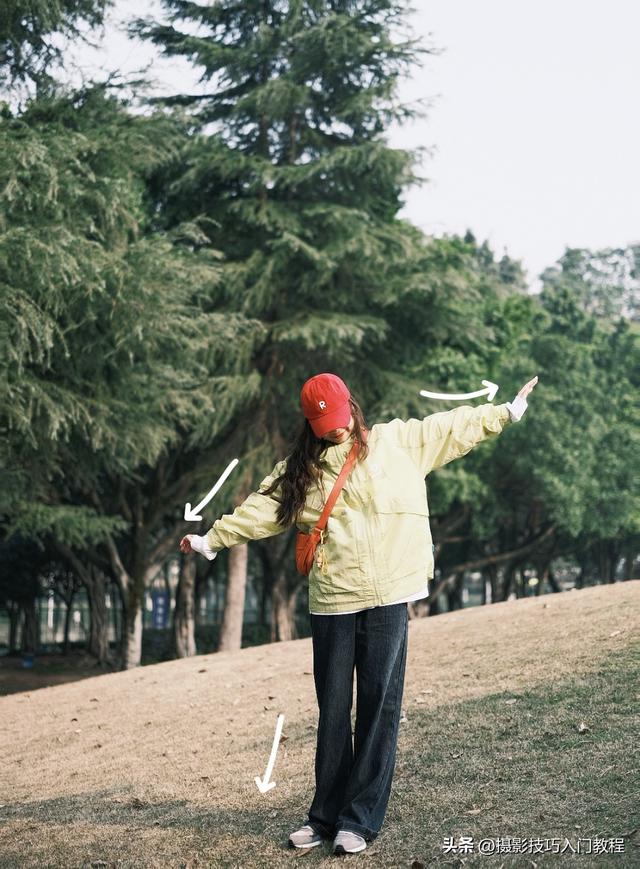8个实用的全身站姿拍照姿势,满足显瘦显高需要,日常拍照必备(拍照pose