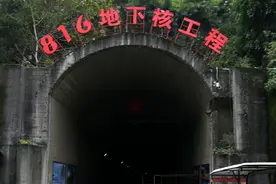 6万解放军一夜消失，就连小镇也被抹掉，35年后才真相大白图片